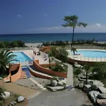 Cala Bianca Hotel apartamentowy 3*