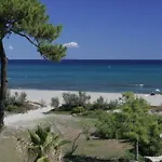 Cala Bianca Hotel apartamentowy 3*