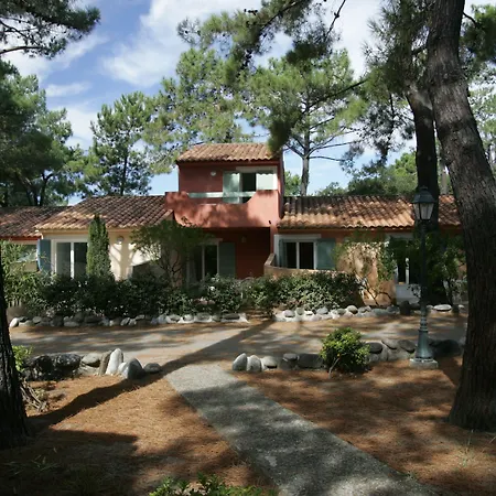 Aparthotel Résidence Cala Bianca Borgo (Corsica)