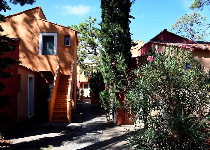 Aparthotel Résidence Cala Bianca Borgo (Corsica)