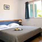 Cala Bianca Apart-hotel 3*