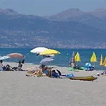 Cala Bianca 公寓式酒店 3*