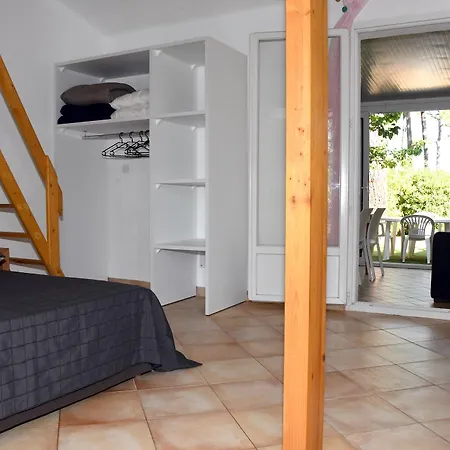 Aparthotel Cala Bianca 3*