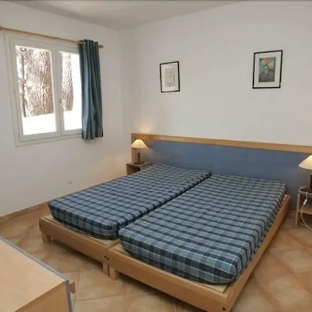 Cala Bianca Aparthotel 3*