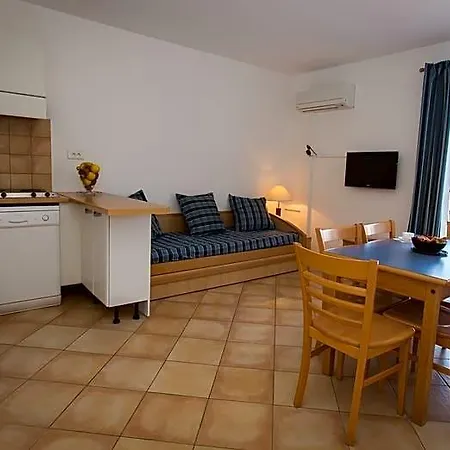 Cala Bianca 3*