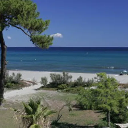 Cala Bianca Aparthotel 3*