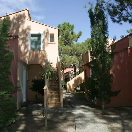Cala Bianca Aparthotel 3*