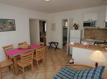 Cala Bianca Aparthotel 3*
