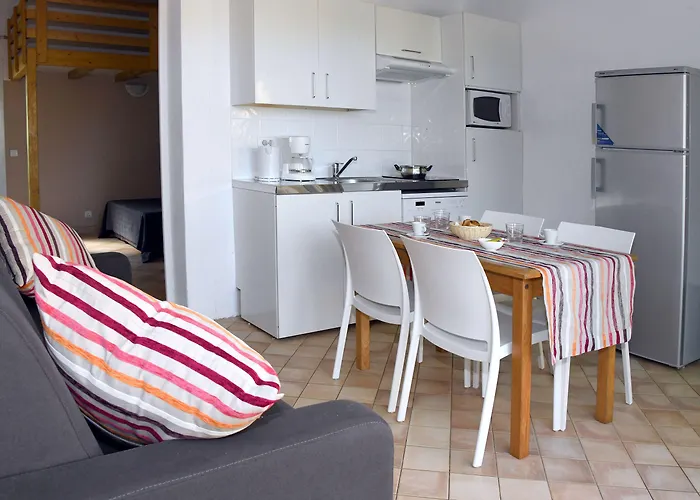 Résidence Cala Bianca Appart hôtel Borgo (Corsica)