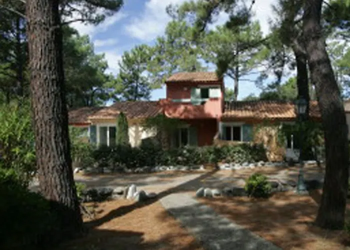 Résidence Cala Bianca Appart hôtel 3*